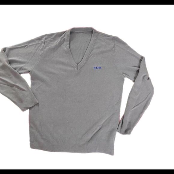 Vintage Napa Auto Parts Employee Sweater V-Neck Embroidered Logo Fit Mens Small - Picture 4 of 10